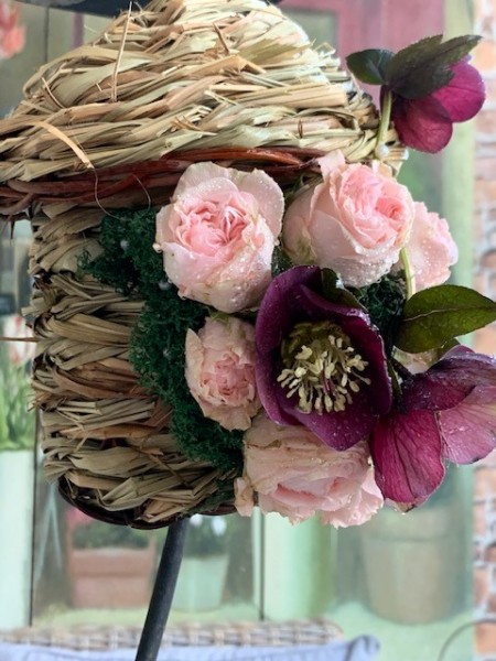 Aranjament floral Casuta de pasari