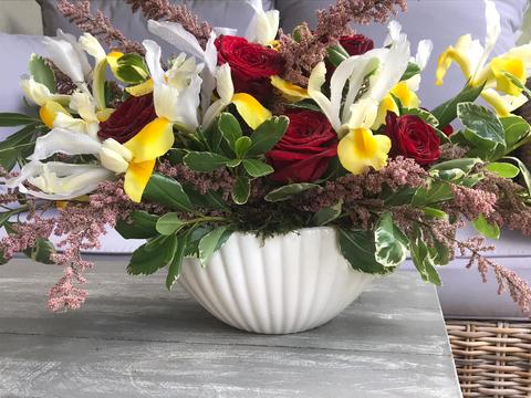 Aranjament floral irisi