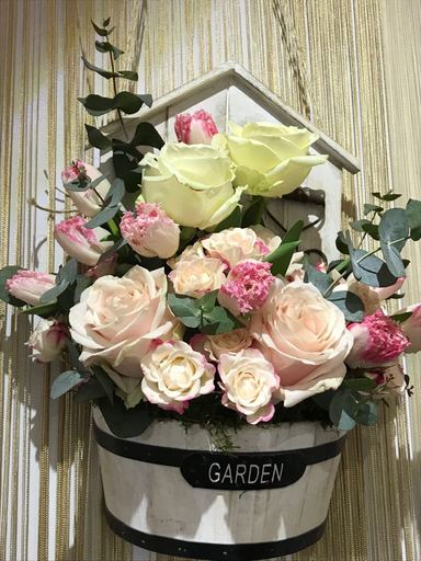 Lalele si trandafiri